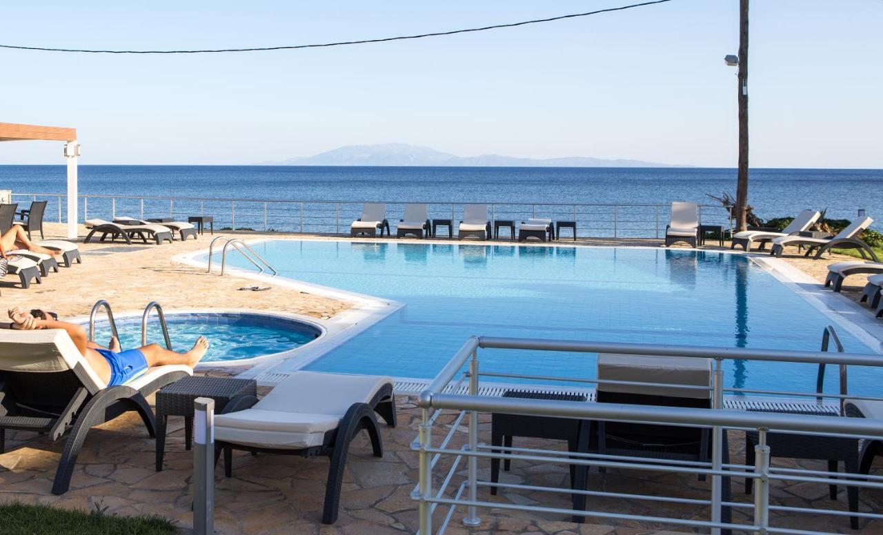 Blue Waves Luxury Suites By The Sea Apartment Plomari